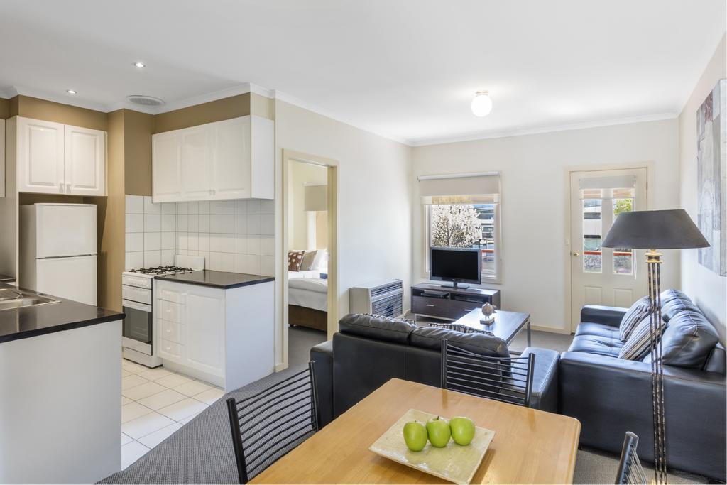 Hawthorn Gardens Serviced Apartments Мельбурн Екстер'єр фото